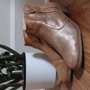 NEW I.N.C. Carsone leather ankle boots